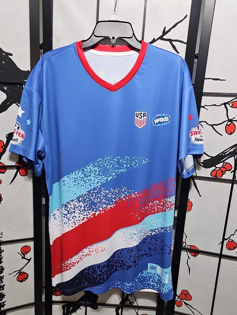 Nerds x USA Performance Men's Blue and Red Graphic Print Jersey Large